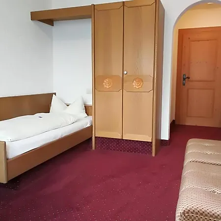 Gaestehaus Becher Donzdorf