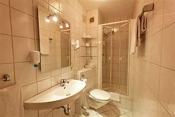 Gaestehaus Becher 3*