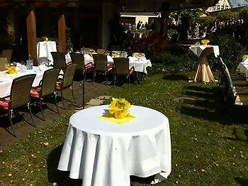 Szálloda Gaestehaus Becher 3*