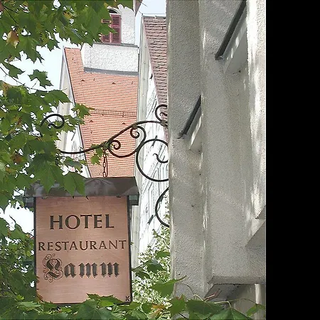 ホテル Gaestehaus Becher Donzdorf