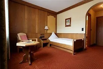 Hotel Gaestehaus Becher