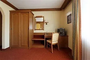 Gaestehaus Becher Hotel Donzdorf